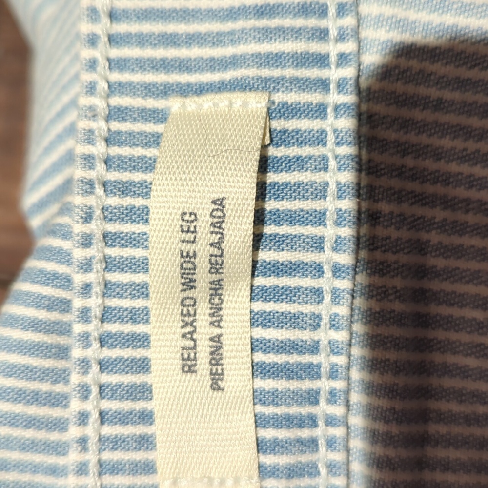 Universal Thread jeans - Picture 5 of 9